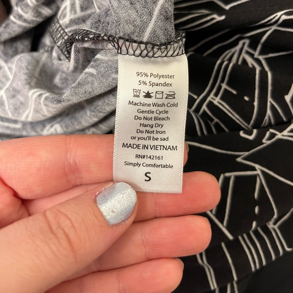 Lularoe Sailboat Carly Small - Picture 4 of 4